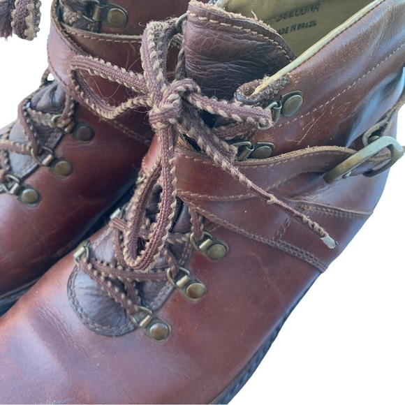 Men’s Brown Leather Boots Paragon Bologna Size 9.5 Buckle Strap - Picture 3 of 6